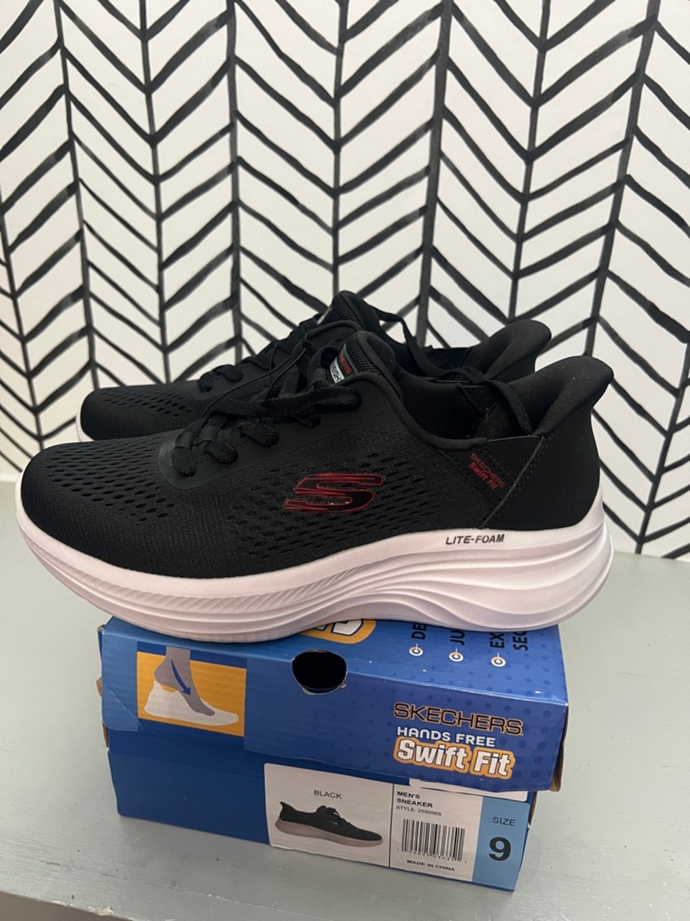 Skechers Black and White Lite-Foam Swift Fit Men's Athletic Sneakers - Picture 4 of 6